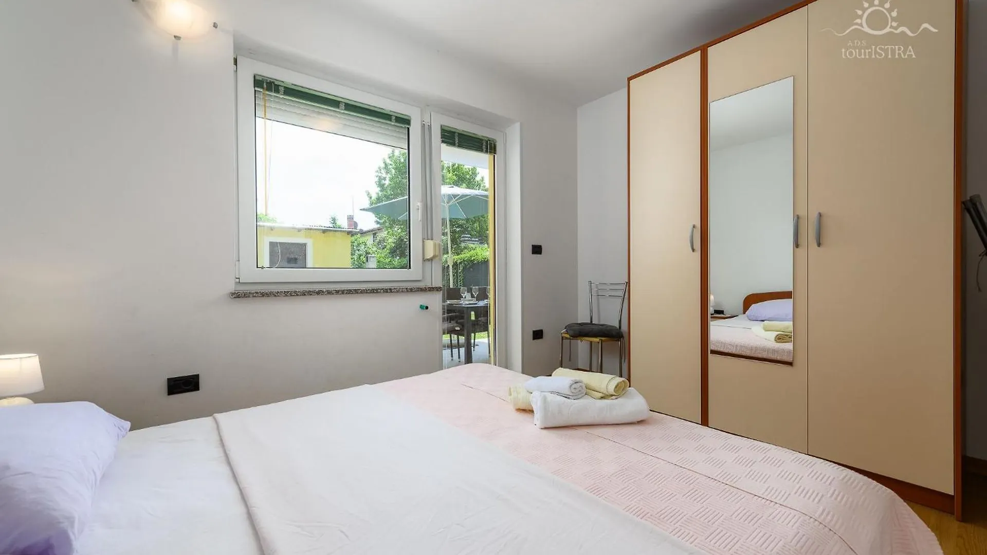 Apartments Near The Beach Veronika Zambratija  Croatia